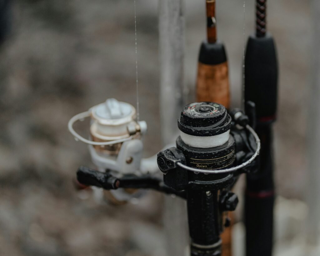 Die Kunst des Rucksackpackens: Alles, was du für deine nächste Tour wissen musst 3 clay banks 9i3NkV4mD0k unsplash